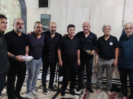 پیشکسوتان استقلال و پرسپولیس در مراسم عزاداری تاسوعای حسینی