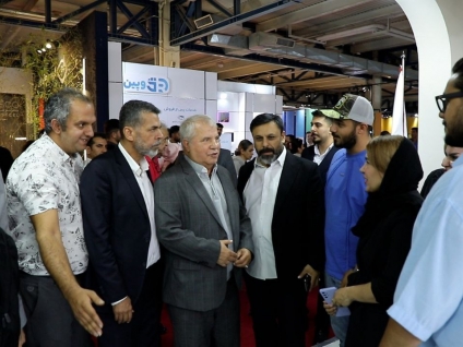 گزارش ویژه از حضور ستارگان فوتبال در غرفه تعاونی پیشکسوتان کهن و بازدید آن‌ها از ابرپروژه ماه‌لند در بیست و پنجمین نمایشگاه بین‌المللی صنعت ساختمان تهران + ویدئو