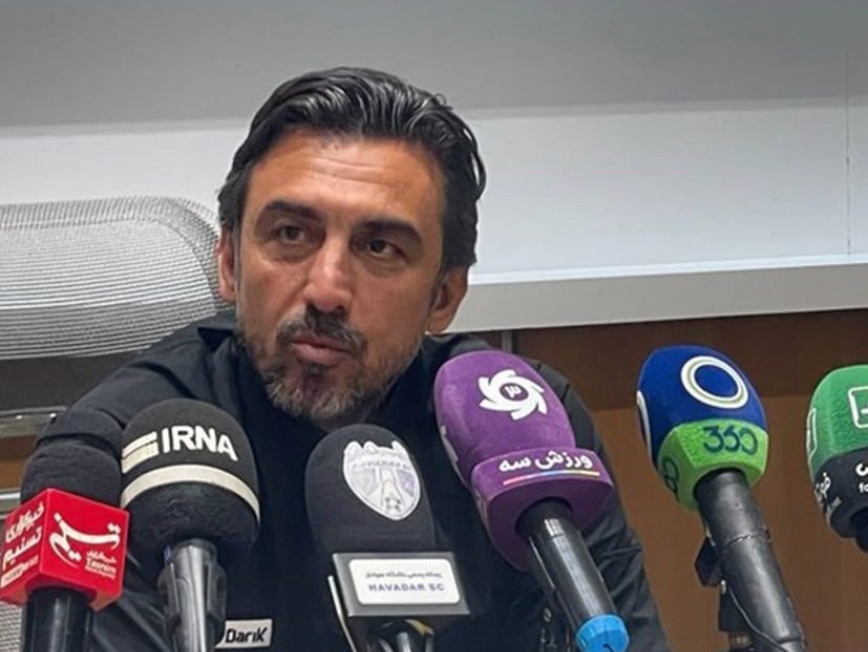 غیبت سرمربی جدید استقلال در نشست خبری؛ رحمتی: با مهره ترین تیم ایران بازی داریم
