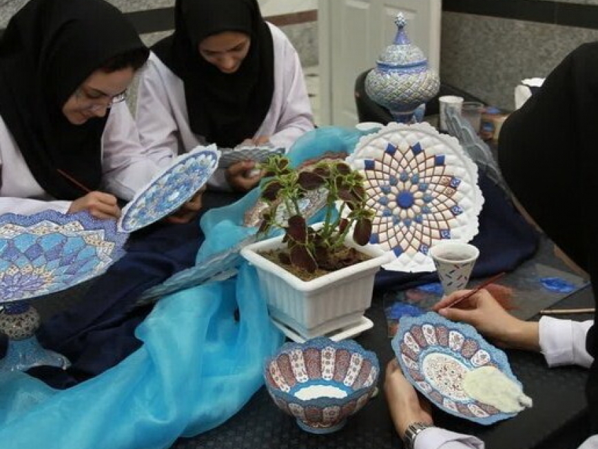 سال اقتصاد مقاومتی و نقش تعاونی‌ها در تحقق آن